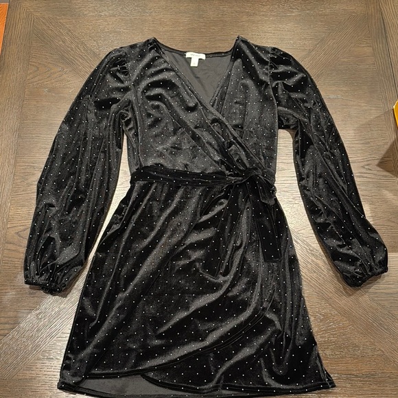 Nine West Dresses & Skirts - Velvet Wrap Dress